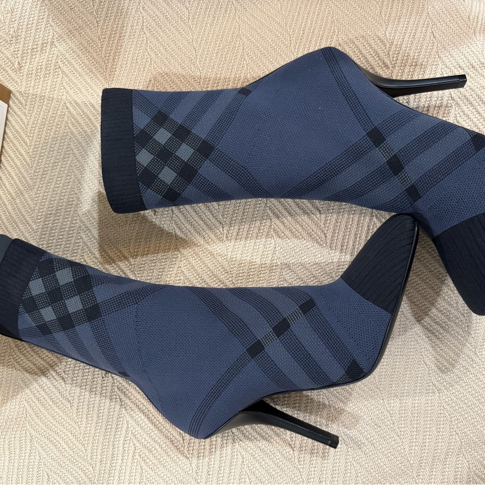 Brand new never used Burberry boots